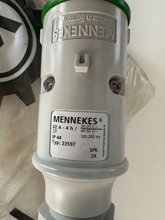 1x CEE Stecker grün 32A - 4H Typ 23597 Betonrüttler Baugeräte
