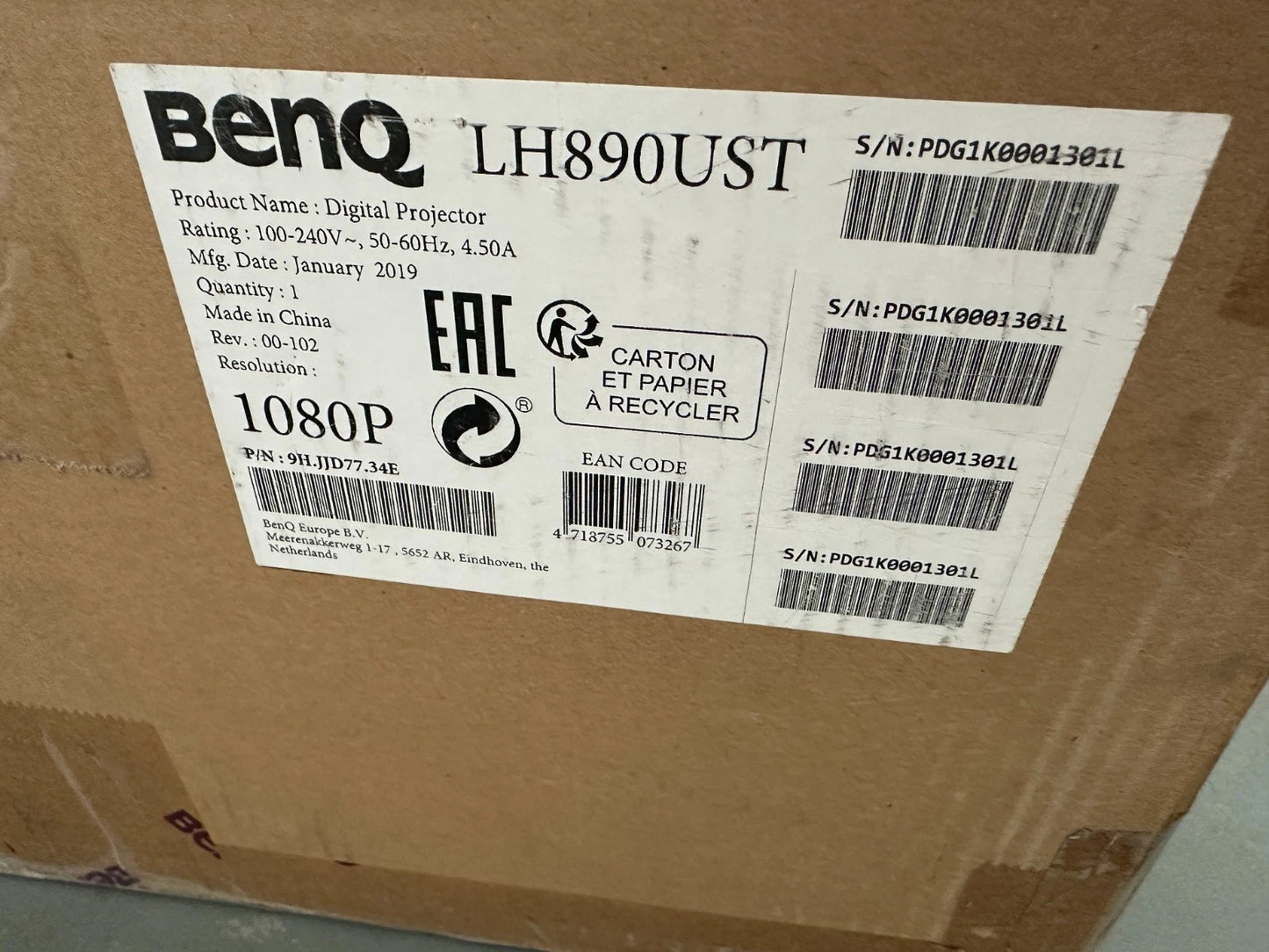 BenQ LH890UST DLP Laserprojektor 4000AL, Full HD, Weiß -Beamer