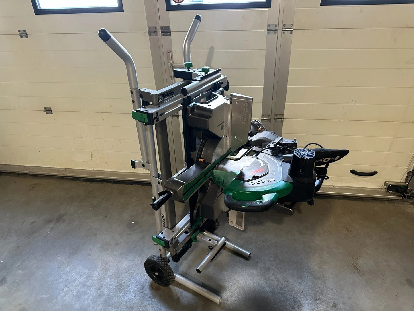 Hikoki C12RSH2 Gehrungssäge 305mm 107x312mm mit 712650 Untergestell