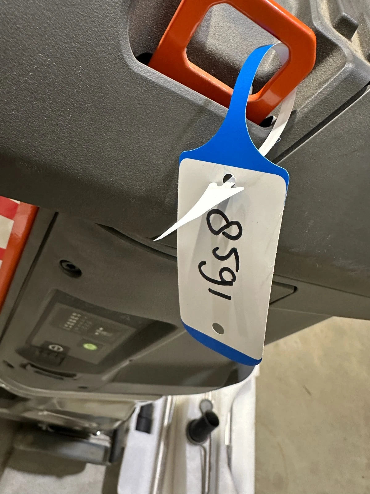 Husqvarna DE 110 I Akku Staubabsauger H-Klasse Ohne Akkus und Ladegerät