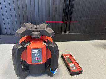 compare product Hilti PR 30-HVS roterende laser + PRA 20 ontvanger