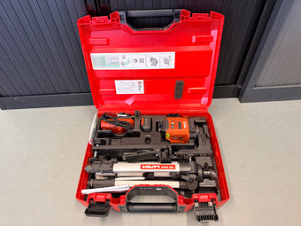 compare product Hilti PM 30-MG Multilijnlaser H28