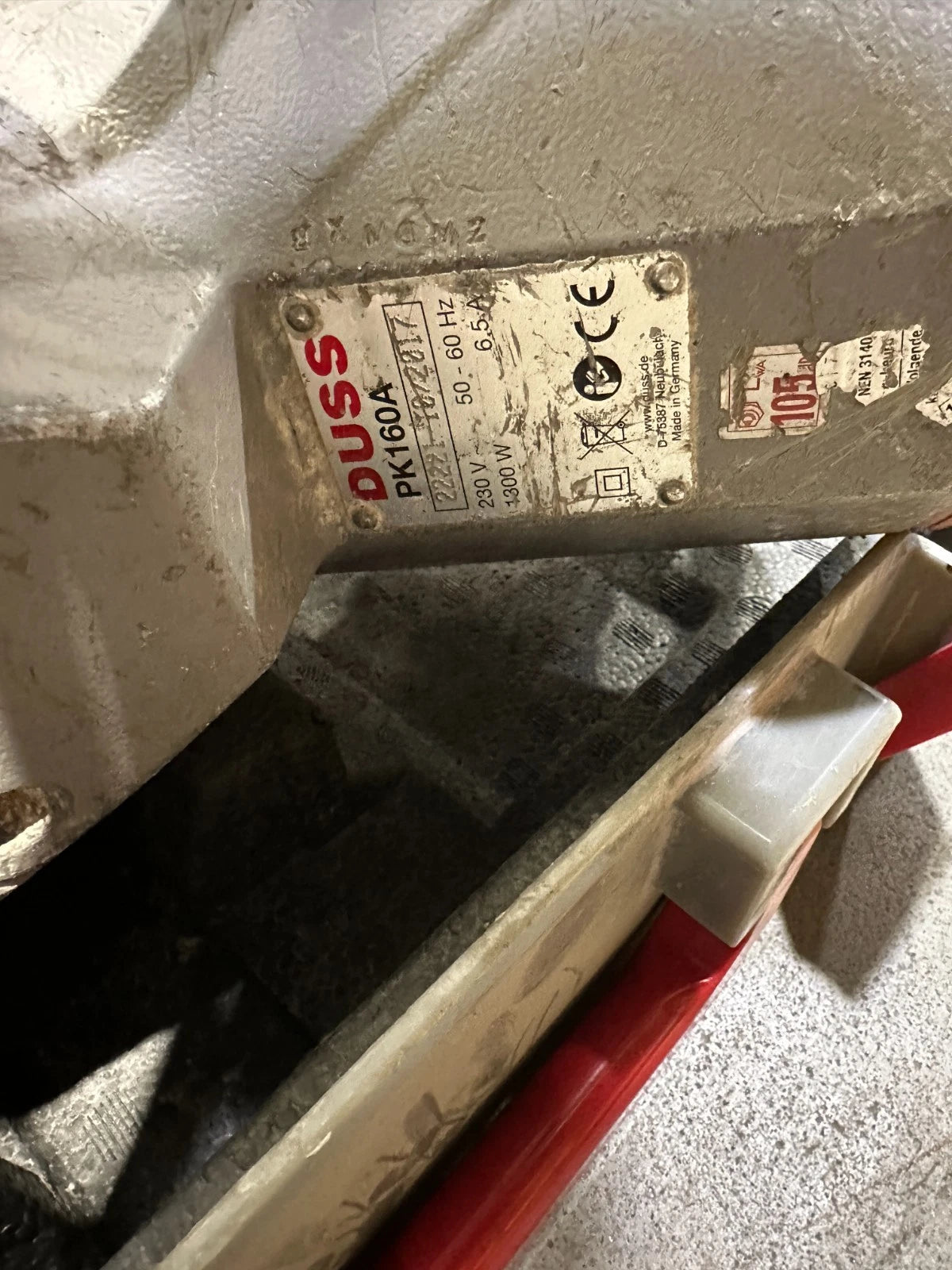 DUSS Abbruchhammer PK 160 A Set Meißelhammer 9,8kg - 6-Kant 1300 Watt