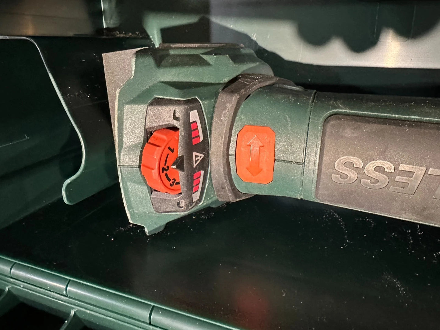 Metabo GVB 18 LTX BL 11-28 Compact  Akku-Geradschleifer Nr.117
