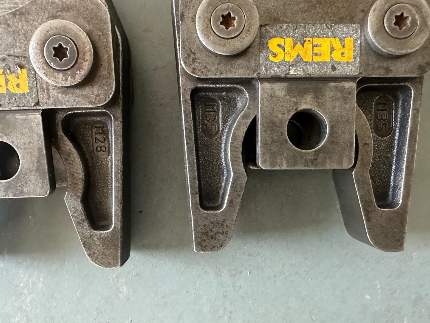 Rems  Mapress M12 15 22 28 35 Pressbacken im Koffer