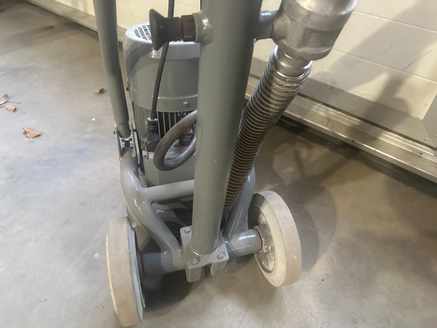 ---Diamantschleifmaschine HTC GL270  Bodenschleifmaschine 53kg. 4717