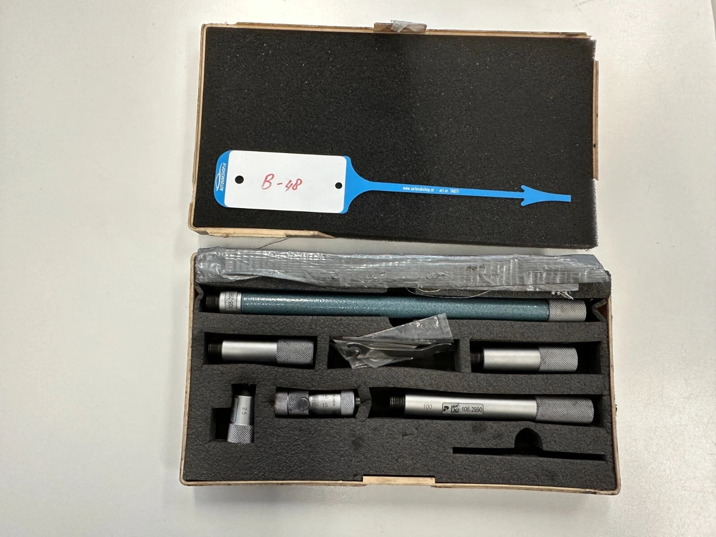 Mitutoyo 137-203 Rohr Innenmesschraube Mikrometer 50-500 MM IMZ-500