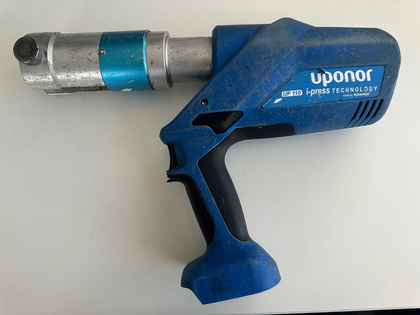 Uponor UP110 Pressmaschine Presse Presszange SOLO ohne  Akku/Ladegerät..