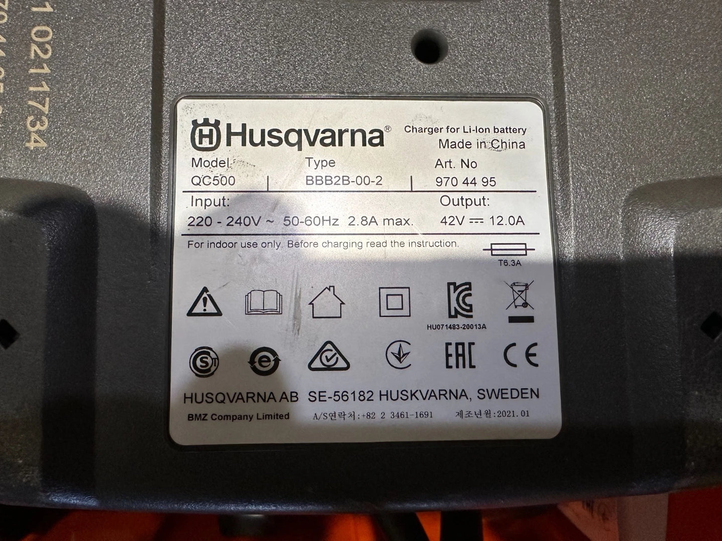 Husqvarna BLi950 31,1Ah Ladegerät / QC 500 Husqvarna BliX mit 550iBTX