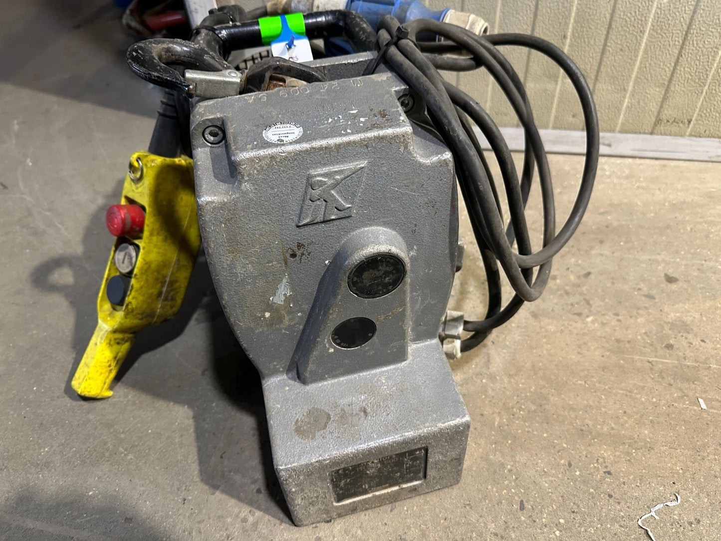 Minifor TR 50 Tragbarer Motorseilzug 230V