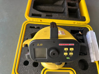 compare product LEICA Sprinter 150M Digitalnivellier