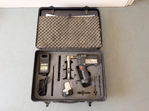 Rehau A2 Presszange Presse Pressmaschine Akku-Schiebehülsengerät