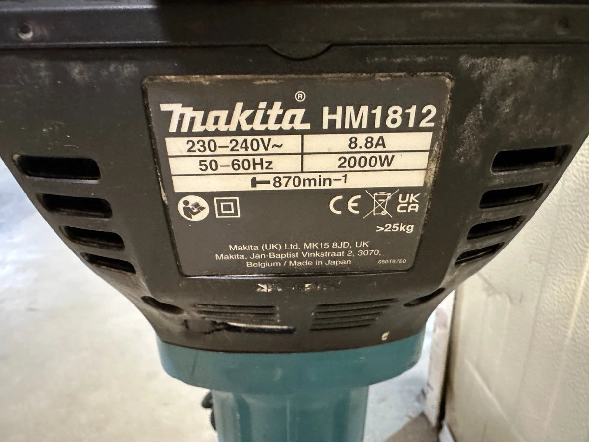 Makita MH 1812 Meisselhammer Stemmhammer mit 2x Spitz Meissel