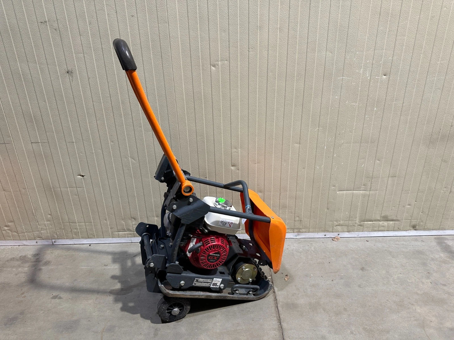 Belle FC 3612 E vibratory plate compactor 81kg year of manufacture 2019 B513