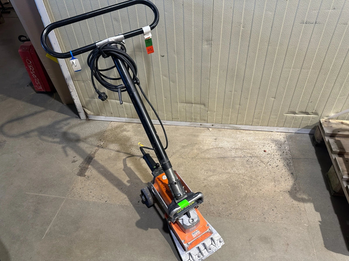 Wolff Duro Teppich - Stripper Duro 2000 Watt Bjr 2017