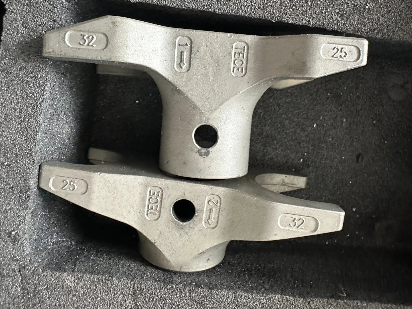 TECE Razfaz Presszange Pressmaschine Pressbacken 16-32mm Akku-Schiebehülsengerät