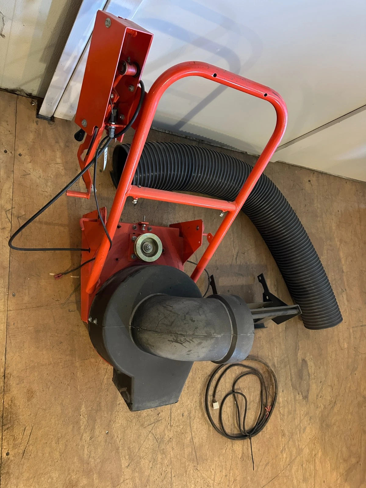 Kubota GCD 270 Grasfangbehälter für T-serie ride-on Rasenmäher  T1880, T2080