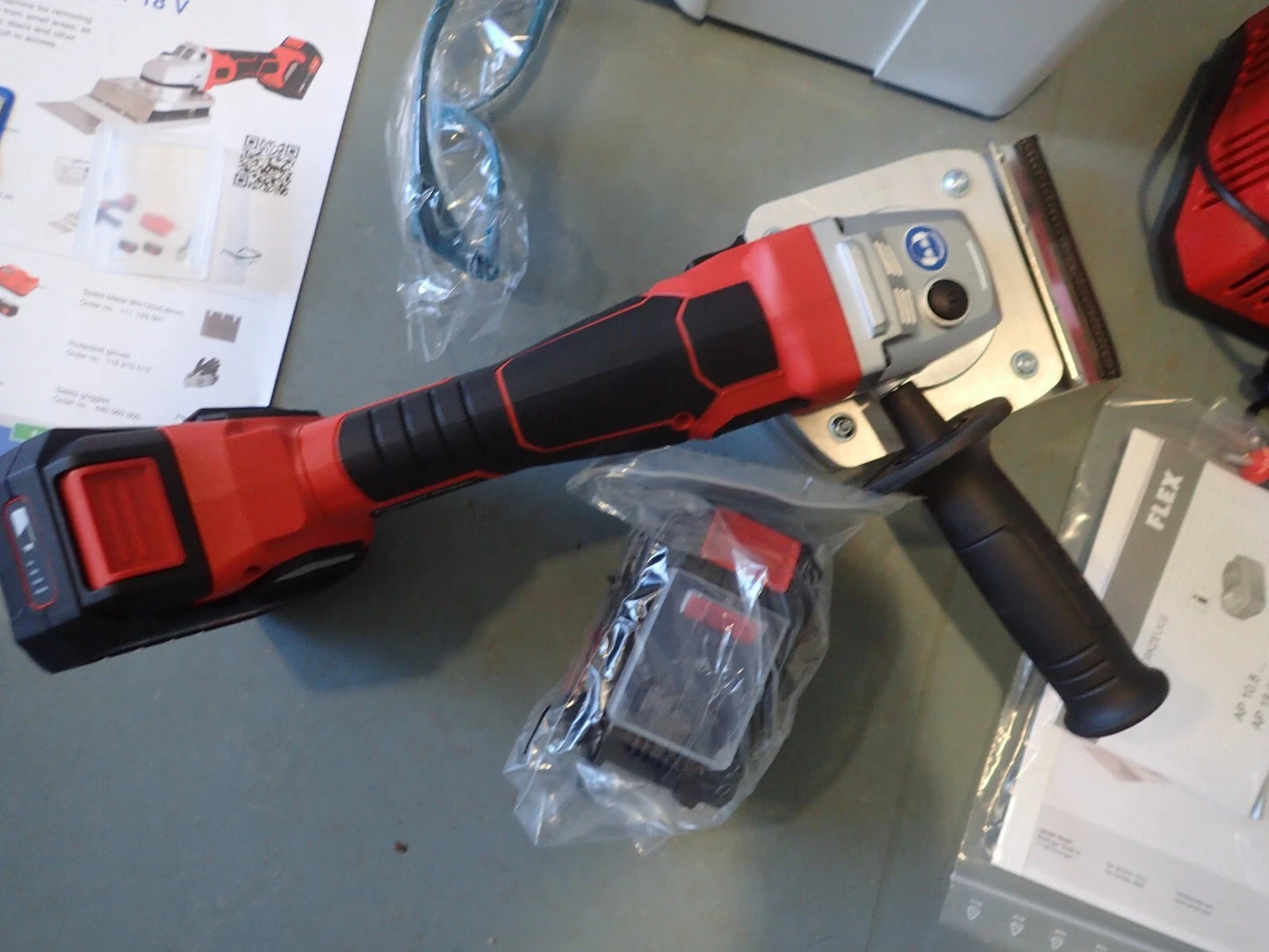 Janser compacte striptang 18V