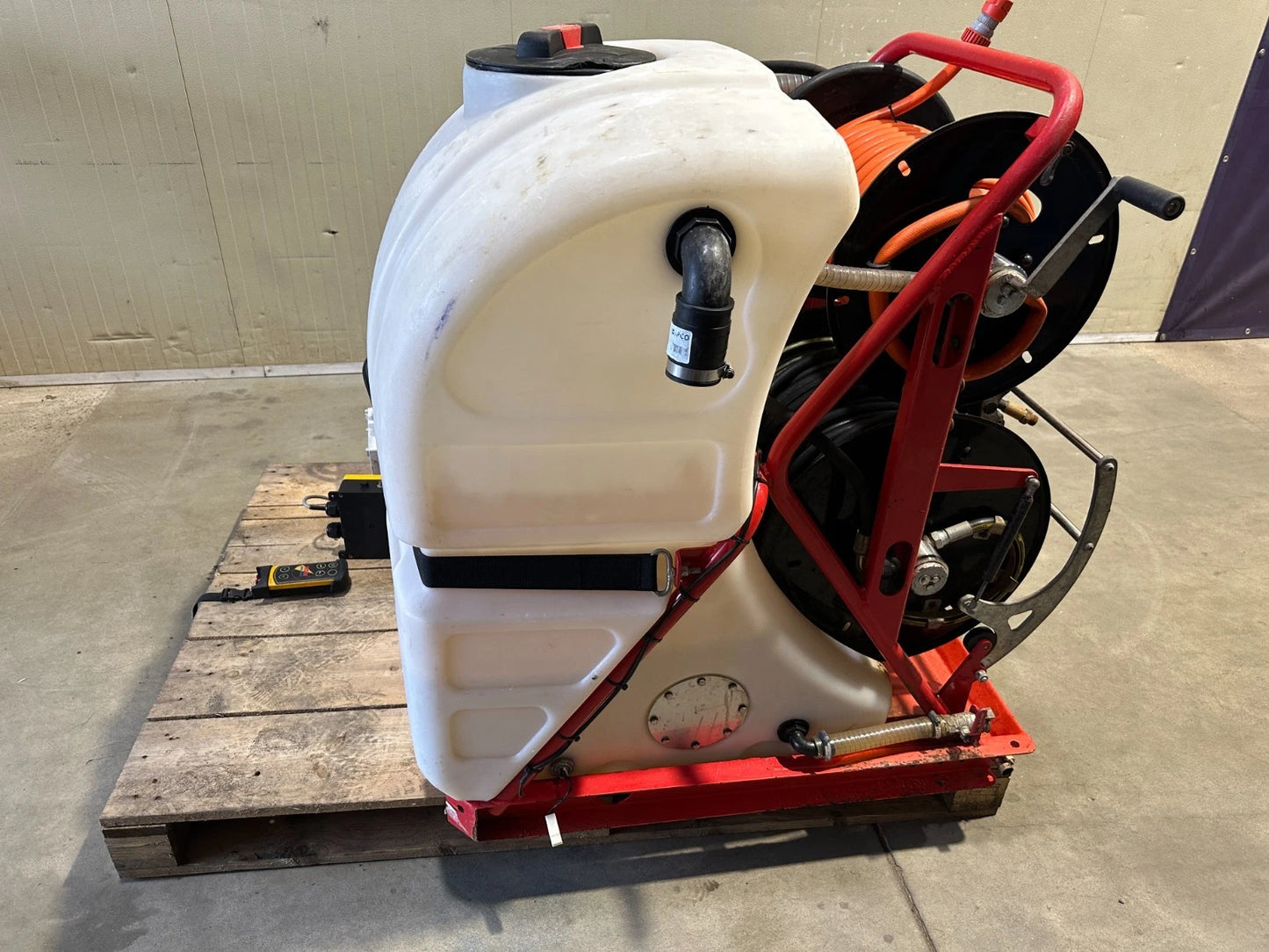 Rom Compact Rohrreinigungsmaschine 140bar-50l/m Einbaumaschine Funkfernbedienung