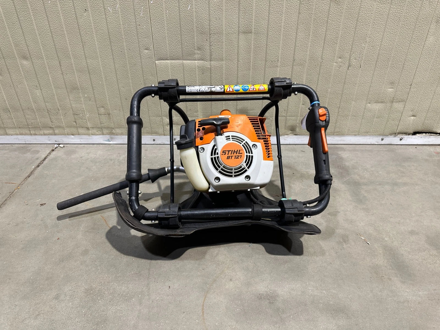 Stihl BT 121 Erdbohrer Pfahlbohrer 8576