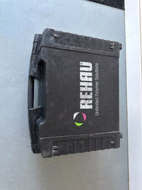 Rehau A3 Presszange Presse Pressmaschine Akku-Schiebehülsengerät Neue Wartung