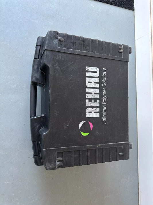 Rehau A3 Presszange Presse Pressmaschine Akku-Schiebehülsengerät Neue Wartung