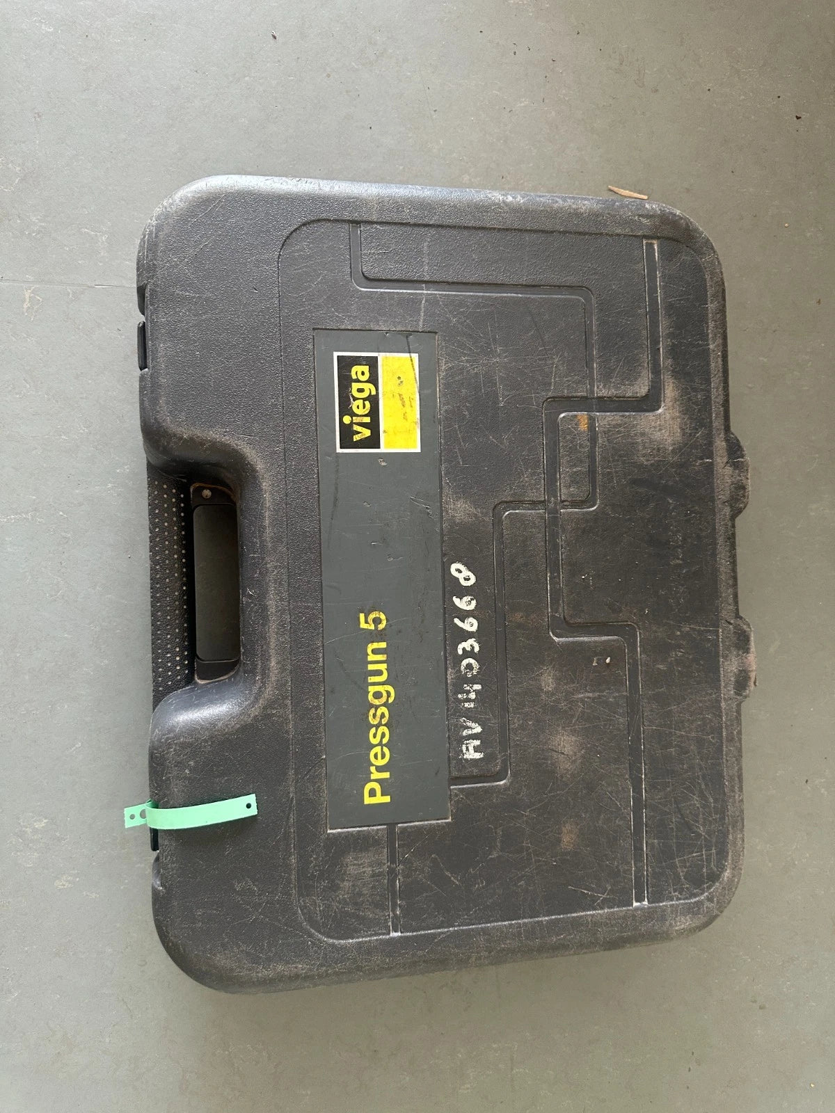 Viega Press gun 5 mit 5 Viega Pressbacken V12 V22 V28 V35 V42