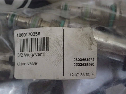 1x original Wacker 3/2 way valve WK07L 01-CV