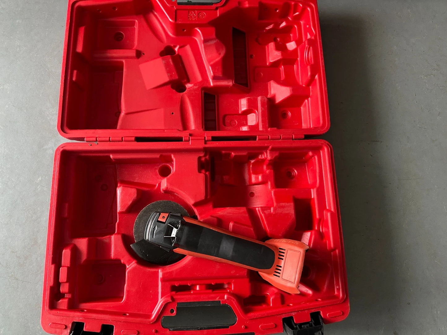 Hilti AG 125-A22 im Koffer B739