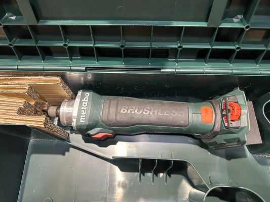 Metabo GVB 18 LTX BL 11-28 Compact  Akku-Geradschleifer Nr.117