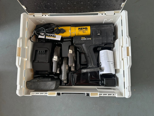 Rems Pressmaschine Akku-Press ACC 22V mit Uponor Pressbacken.S4