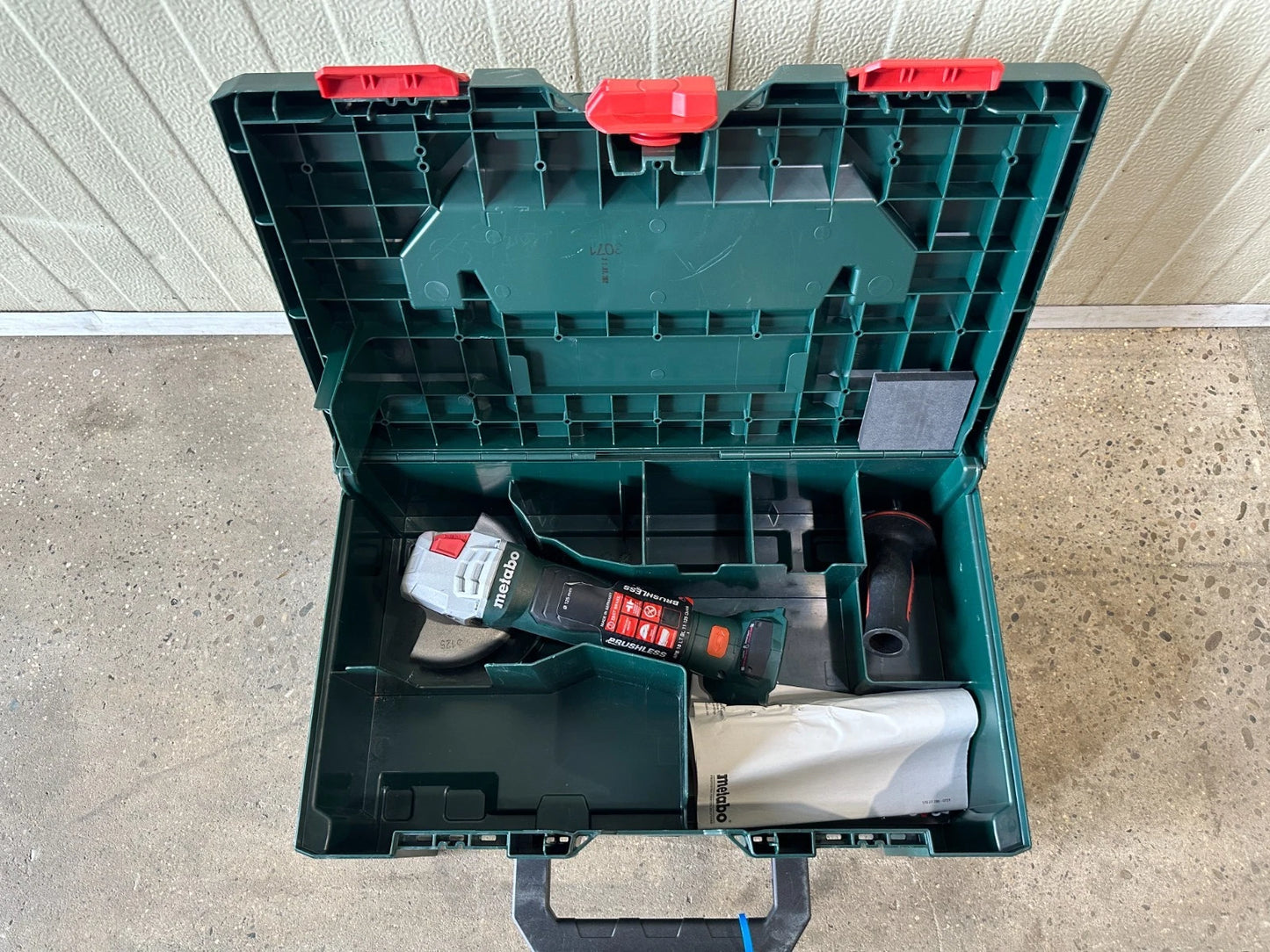 Metabo WPB 18 LT  BL 11-125 QUICK Vorführgerät Nr.46