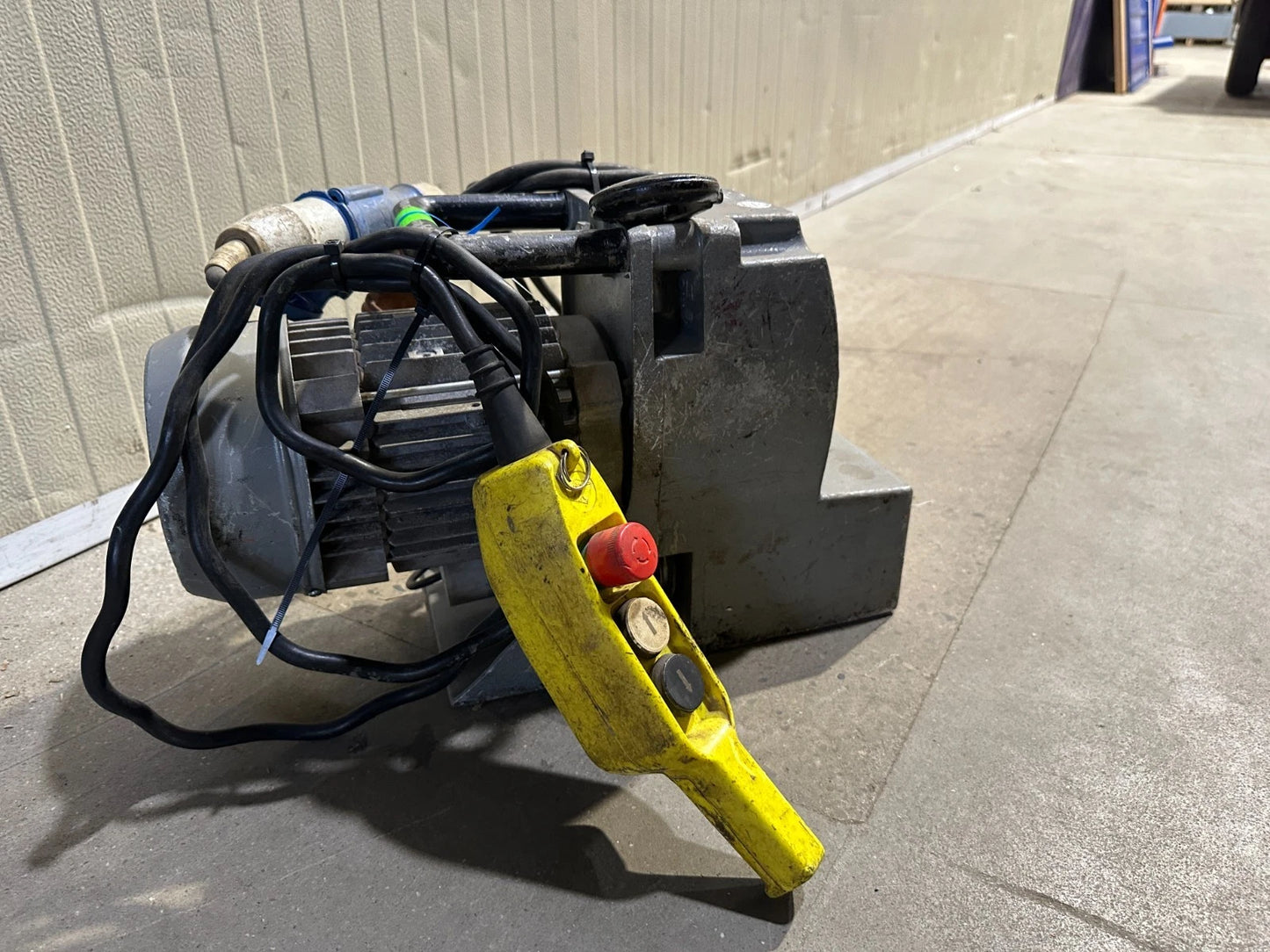 Minifor TR 50 Tragbarer Motorseilzug 230V