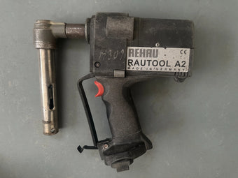 compare product Rehau A2 Presszange Presse Pressmaschine Akku-Schiebehülsengerät SOLO.