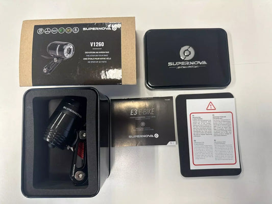 Supernova V1260 Dynamo Light LED Scheinwerfer L-STK-EB1260R-BLK